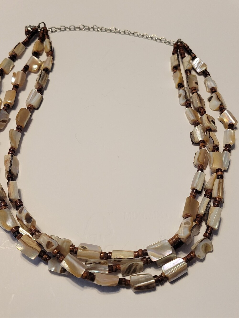 Gorgeous mother pearl necklace